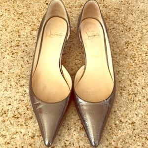 SEXY!👠Authentic Louboutin Sharka Metallic Pumps